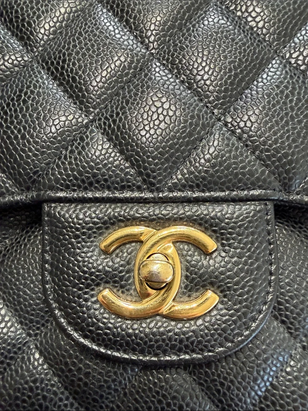 CHANEL classic quilted
